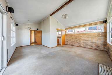 77 Celtic Crescent_4