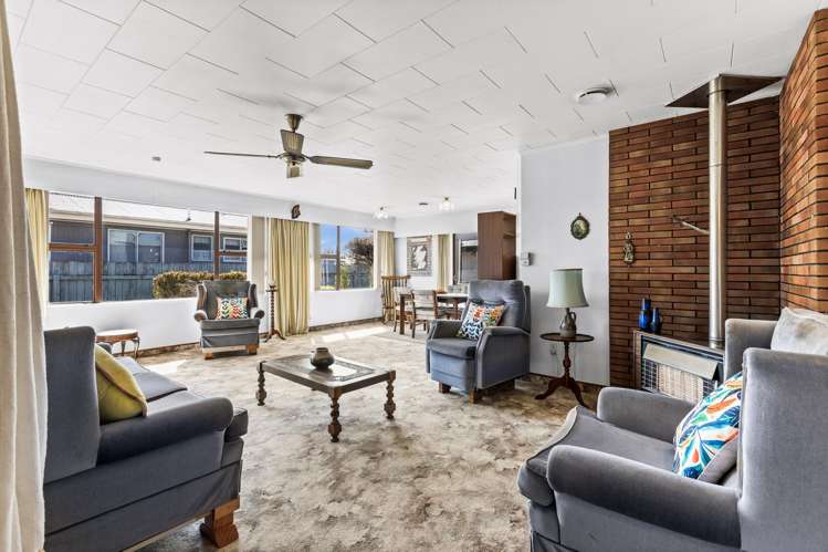 172 Flaxmere Avenue Flaxmere_6