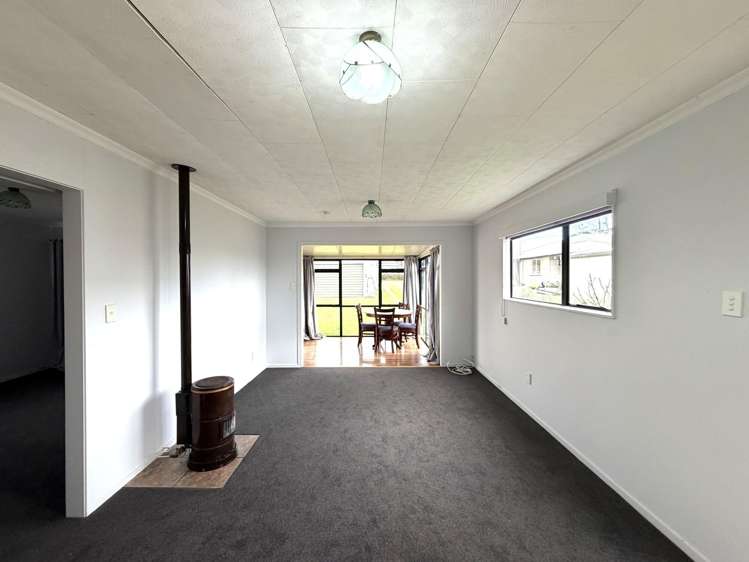 78 Strange Street Waitara_7