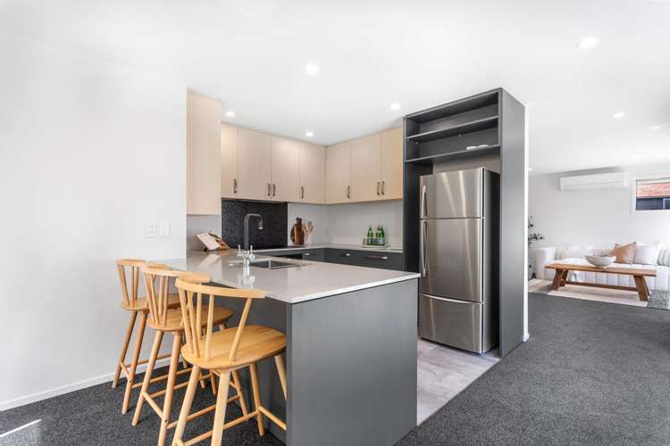 490 Manchester Street_5