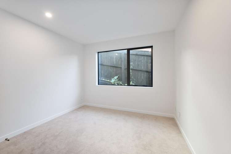 608a Beach Road Rothesay Bay_13