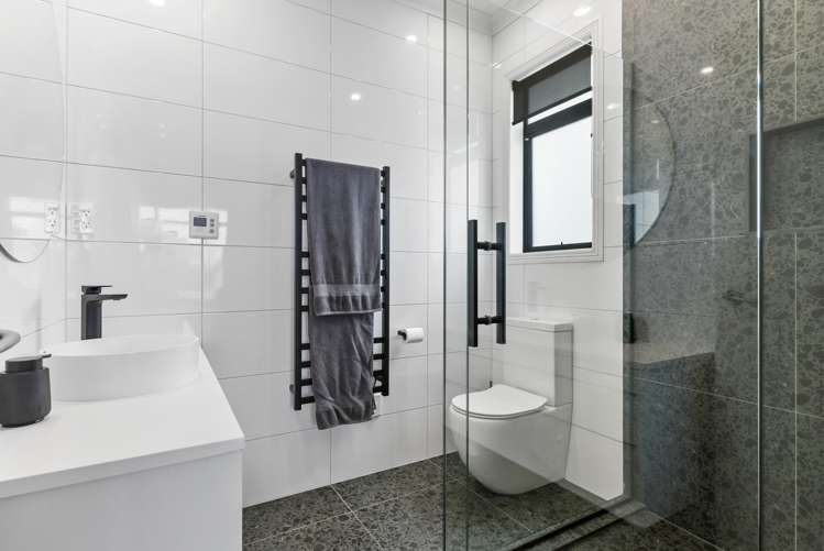 12 Trecarne Street Karaka_10