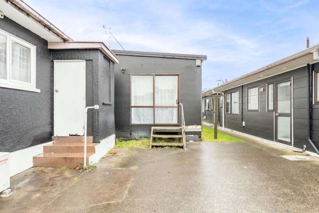 9 Ruihi Street Victoria_4
