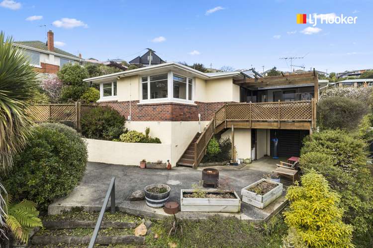 10 Chisholm Place Tainui_1