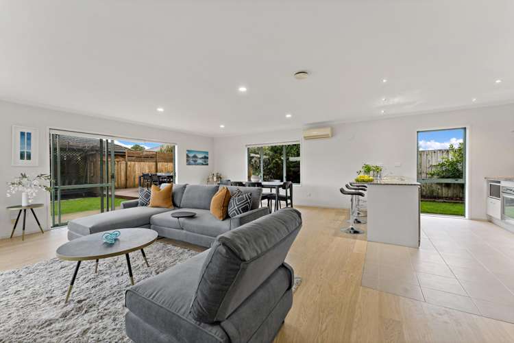 10b Landon Place Pukekohe_1