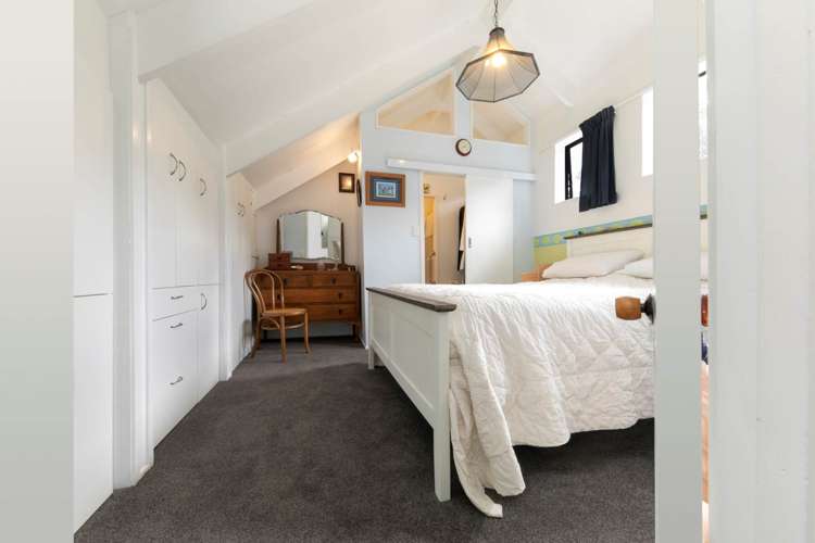 5 Valley View Road Titirangi_12