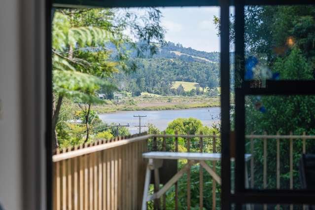 Private and peaceful Cottage Nestled in the Trees