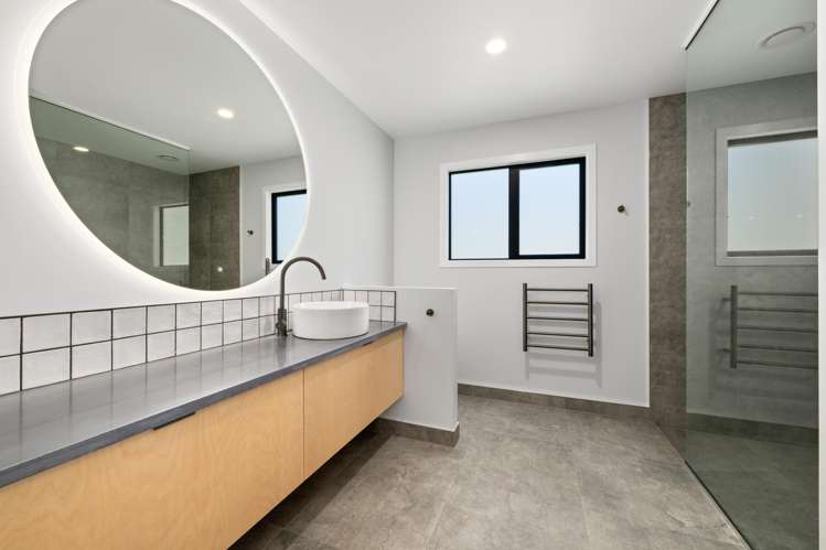 30 and 32 Matai Street Tennyson Inlet_19