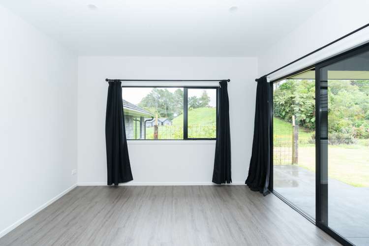 15 Tari Road Pukeatua_37