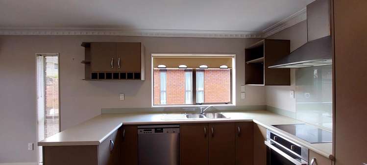 6/54 Wellington Street Howick_3