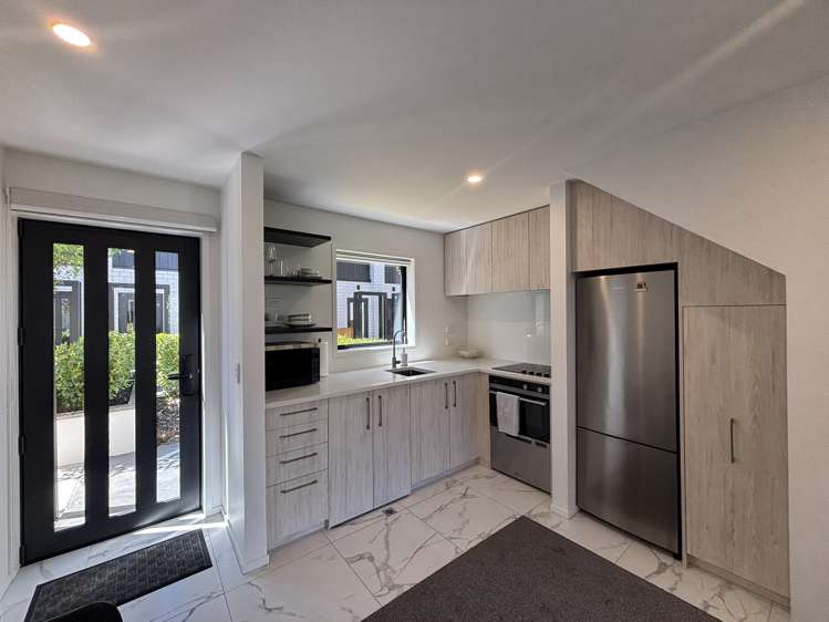 4/14 Nova Pl Christchurch Central_2