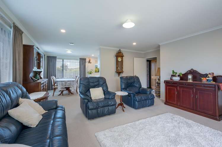 42 Appaloosa Avenue Richmond_14