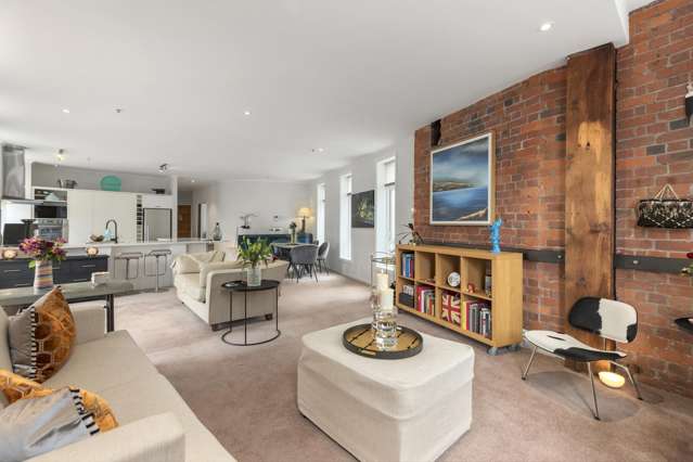 1.14/1 Queens Wharf Wellington Central_2