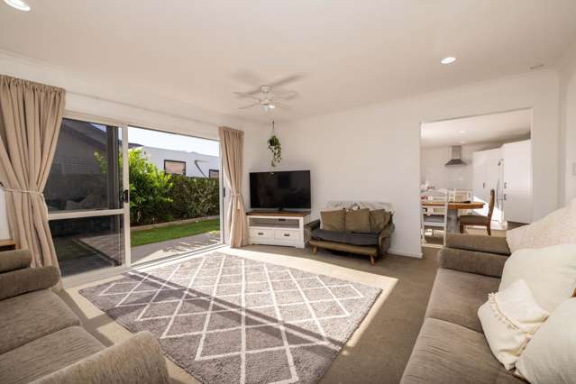 2/100 Millers Road Brookfield_3