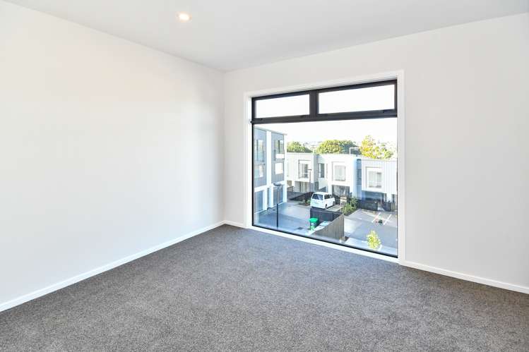 13 Pukakaho Lane Papatoetoe_8