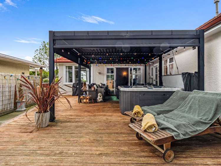 31 Brassey Road Saint Johns Hill_23