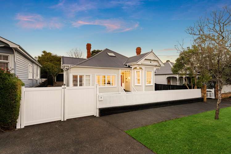 14 King Edward Street_0