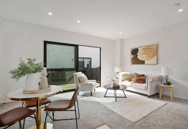 2/3 Takapu Street Henderson_2