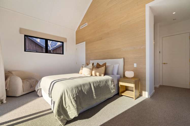 30 Cunninghams Drive Jacks Point_22