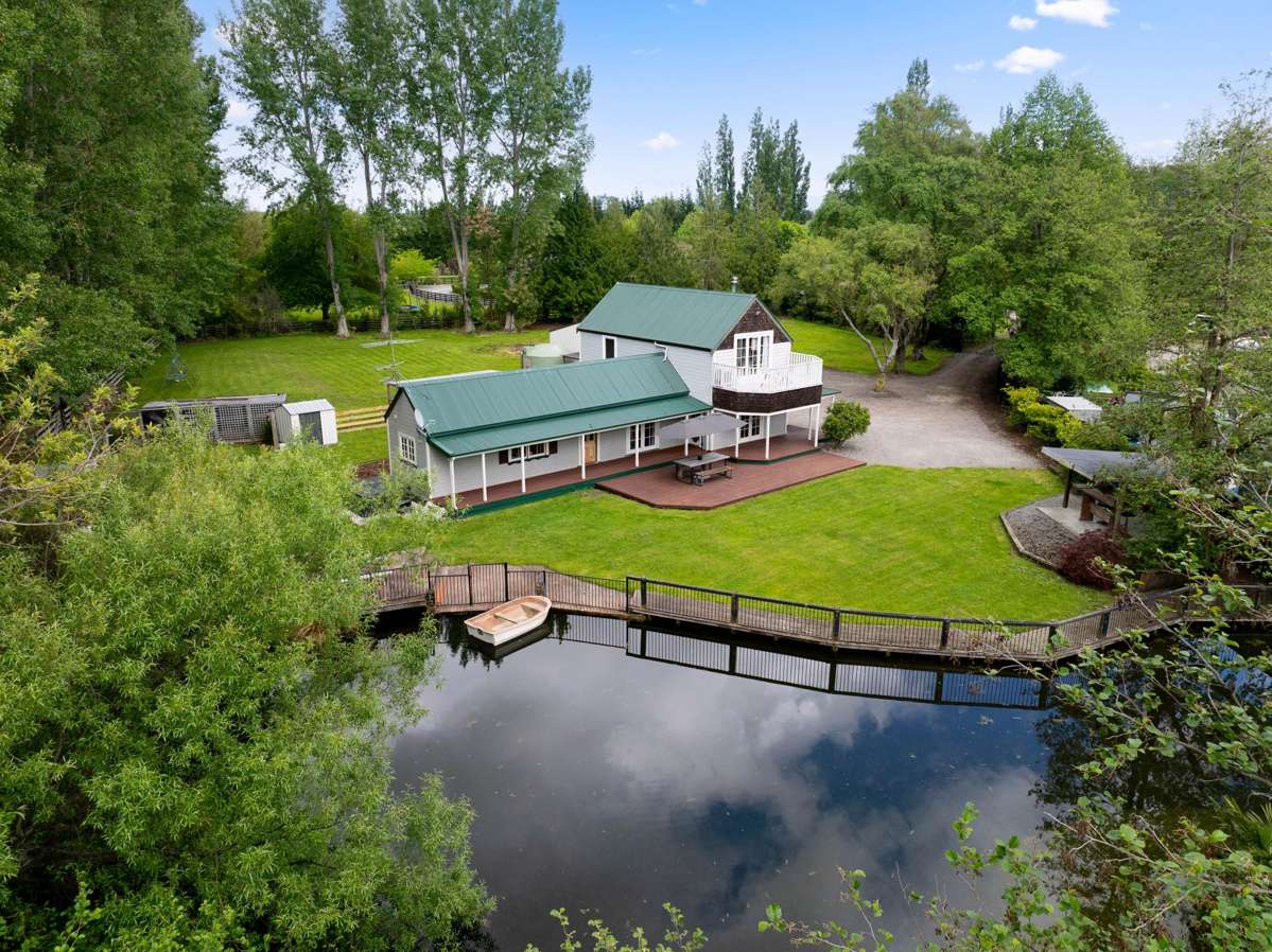 63B Millard Avenue_0