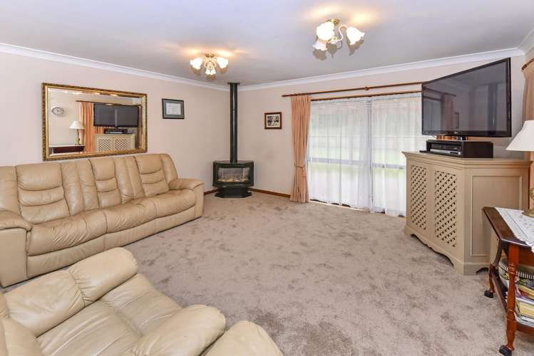 156 Polo Prince Drive Alfriston_10