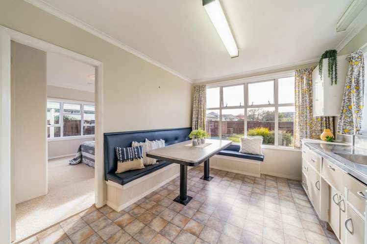 4 Heretaunga Square Silverstream_8