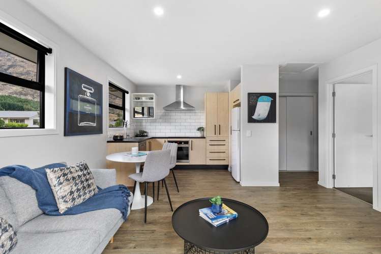 39 Jones Avenue Lower Shotover_18