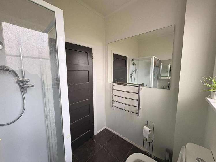 1/27 Athlone Crescent Avalon_9