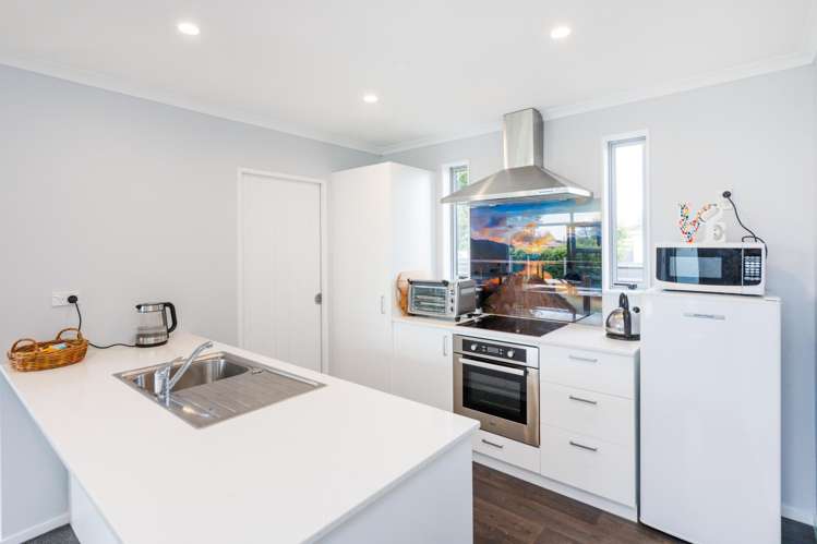 58 Exeter Crescent Takaro_7