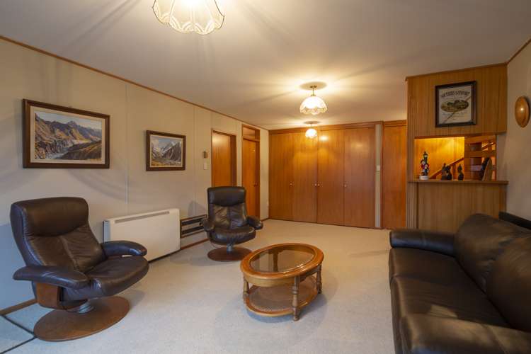 591 Peninsula Road Kelvin Heights_22