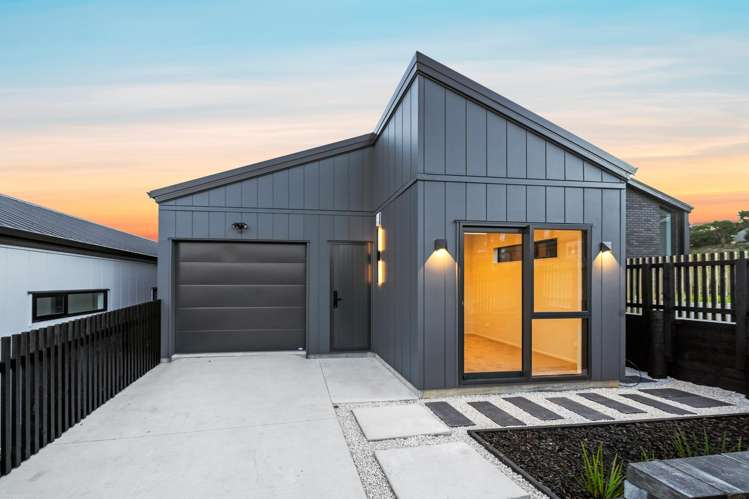 4 Moko Road Orewa_18