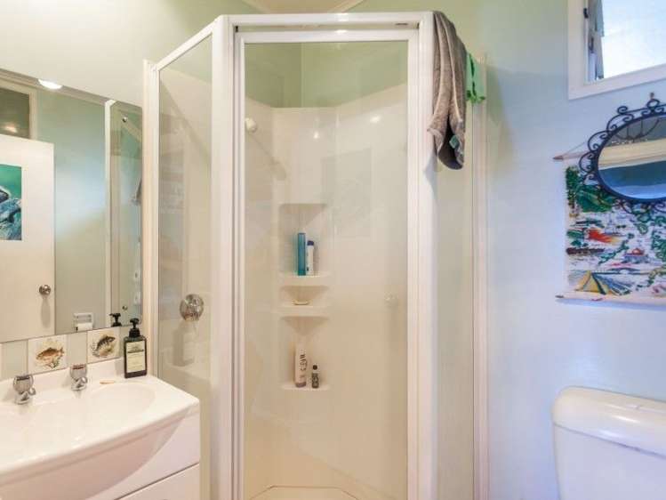 17 Eames Crescent Te Mata_24