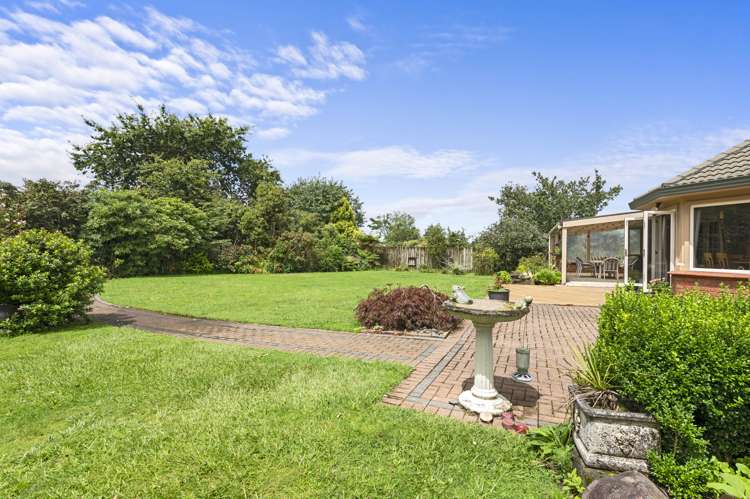 40 Paul Street Pukehangi_12