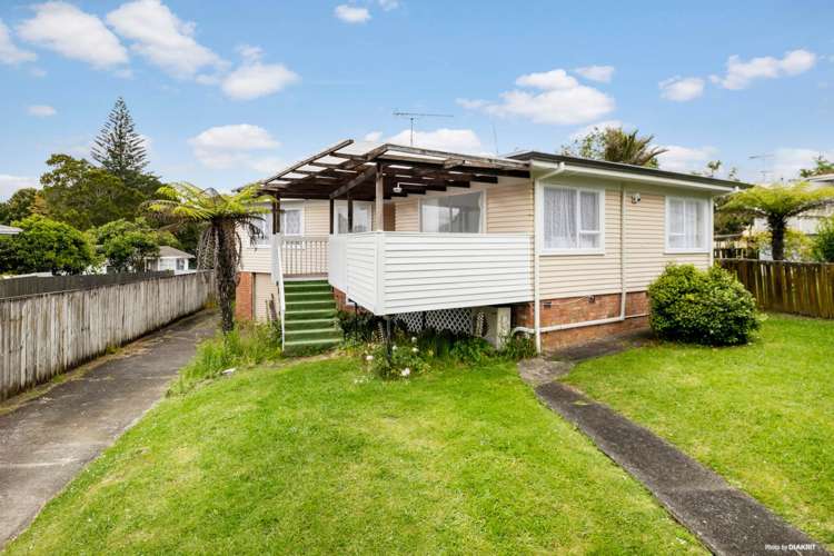 127 Reeves Road Pakuranga Heights_1