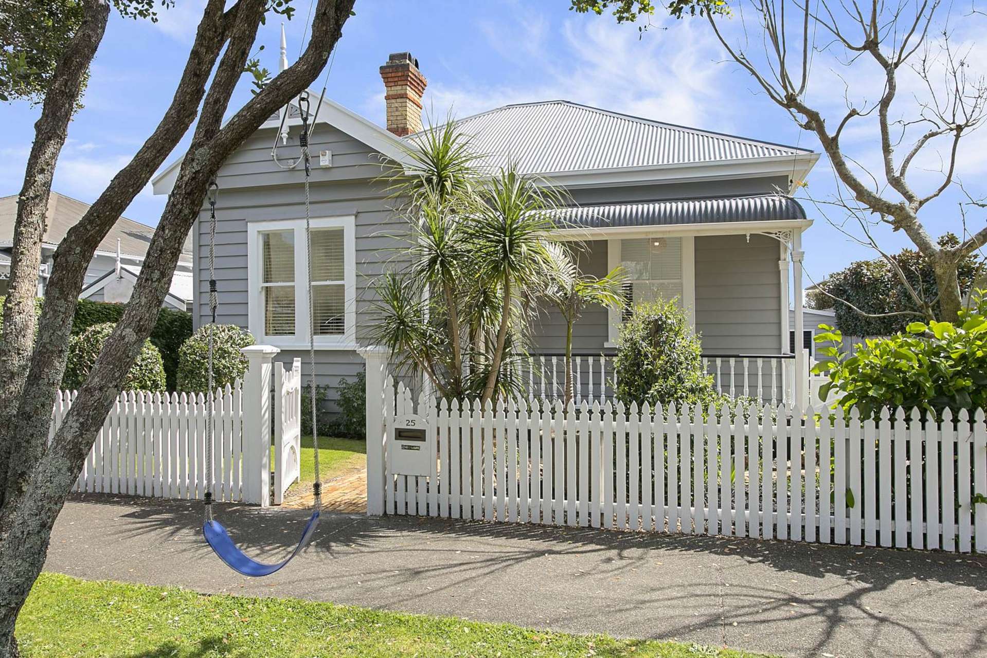 25 Volcanic Street Mount Eden_0