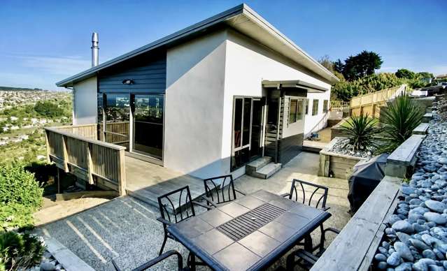 Modern living with views to match