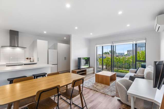 2/71 Hobsonville Point Road Hobsonville_2