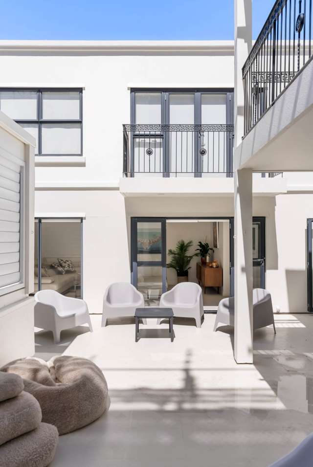 Beach Road Mairangi Bay_2