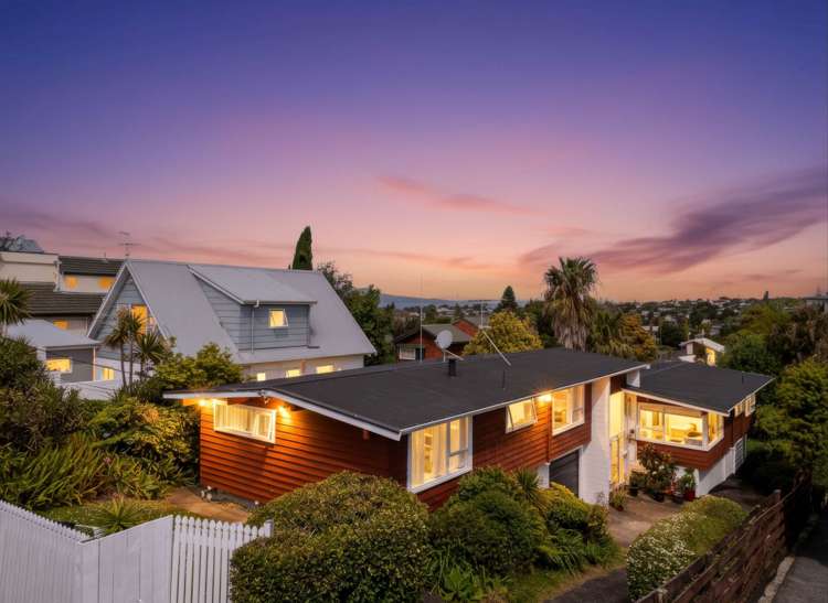 1&2/32 Kowhai Road Campbells Bay_1