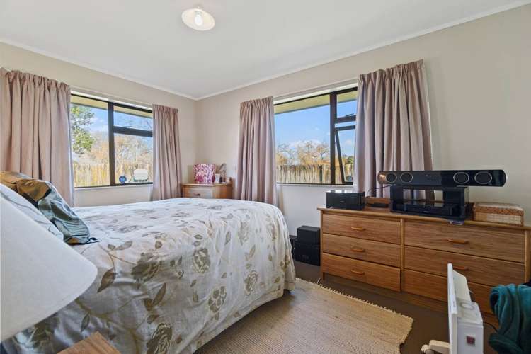 12 A,B,&C George Clay Place Huntly_9