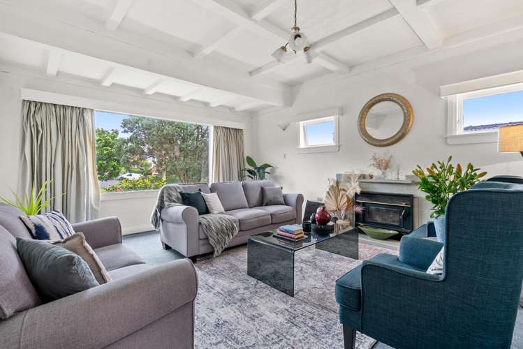 8 Vinter Terrace Mount Albert_2