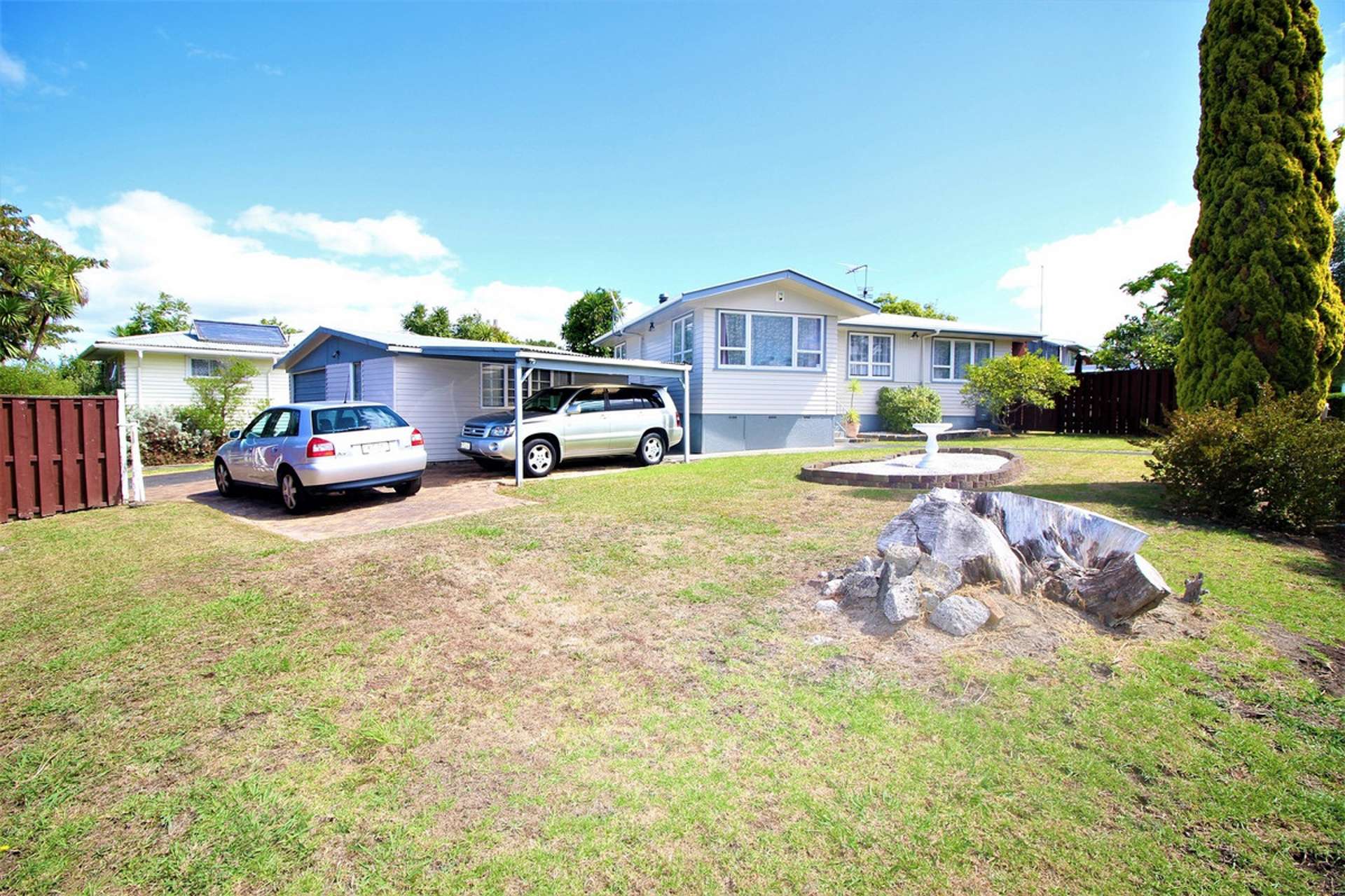 133 Riverpark Crescent Henderson_0