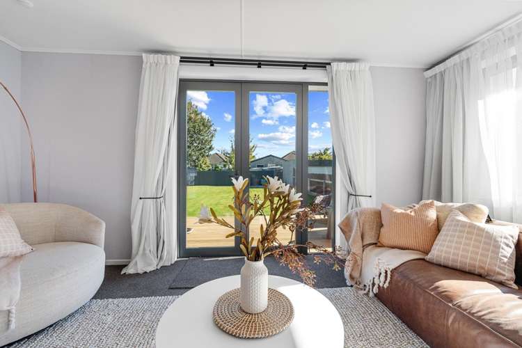 58 Conway Crescent Glengarry_14