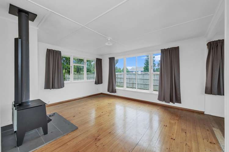 5695 West Coast Road Springfield_18