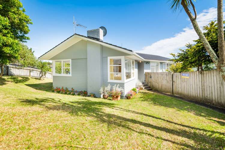 1/11 Ngatoa Place Glenfield_20