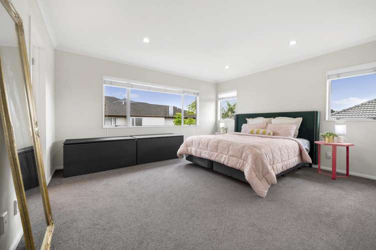 19 Gibbston Crescent Flat Bush_24