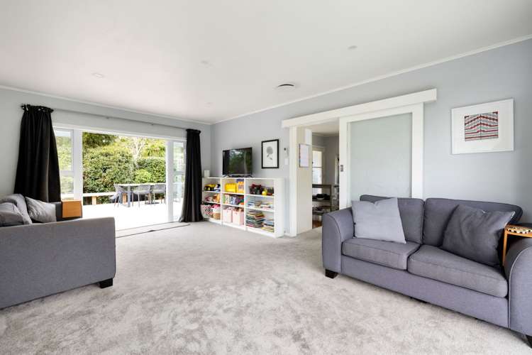 34 Carlyle Avenue Chartwell_5