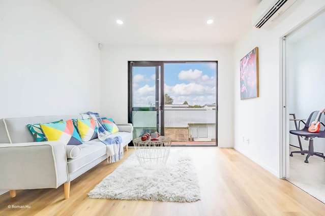 2 Masters + Rare Freehold + Garage