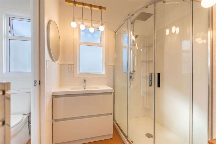 58 Menin Road Onekawa_16