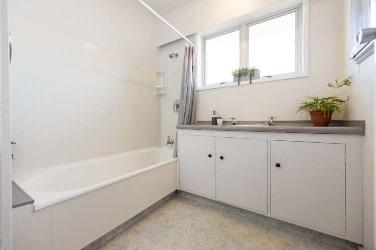 59 Thompson Street Leamington_24